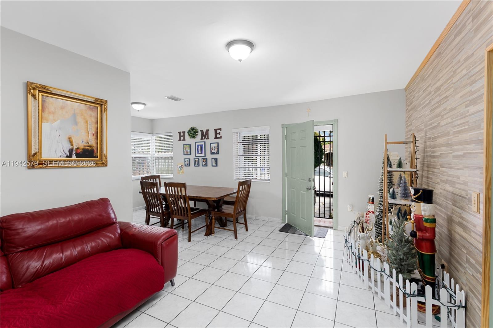 2818 SW 2nd St Miami, FL 33135