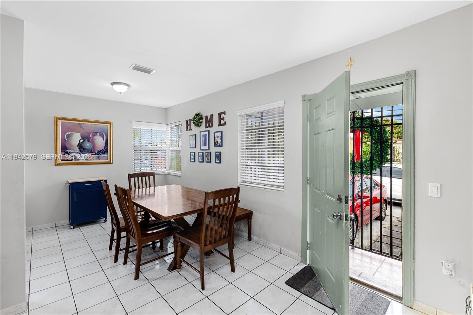 2818 SW 2nd St Miami, FL 33135