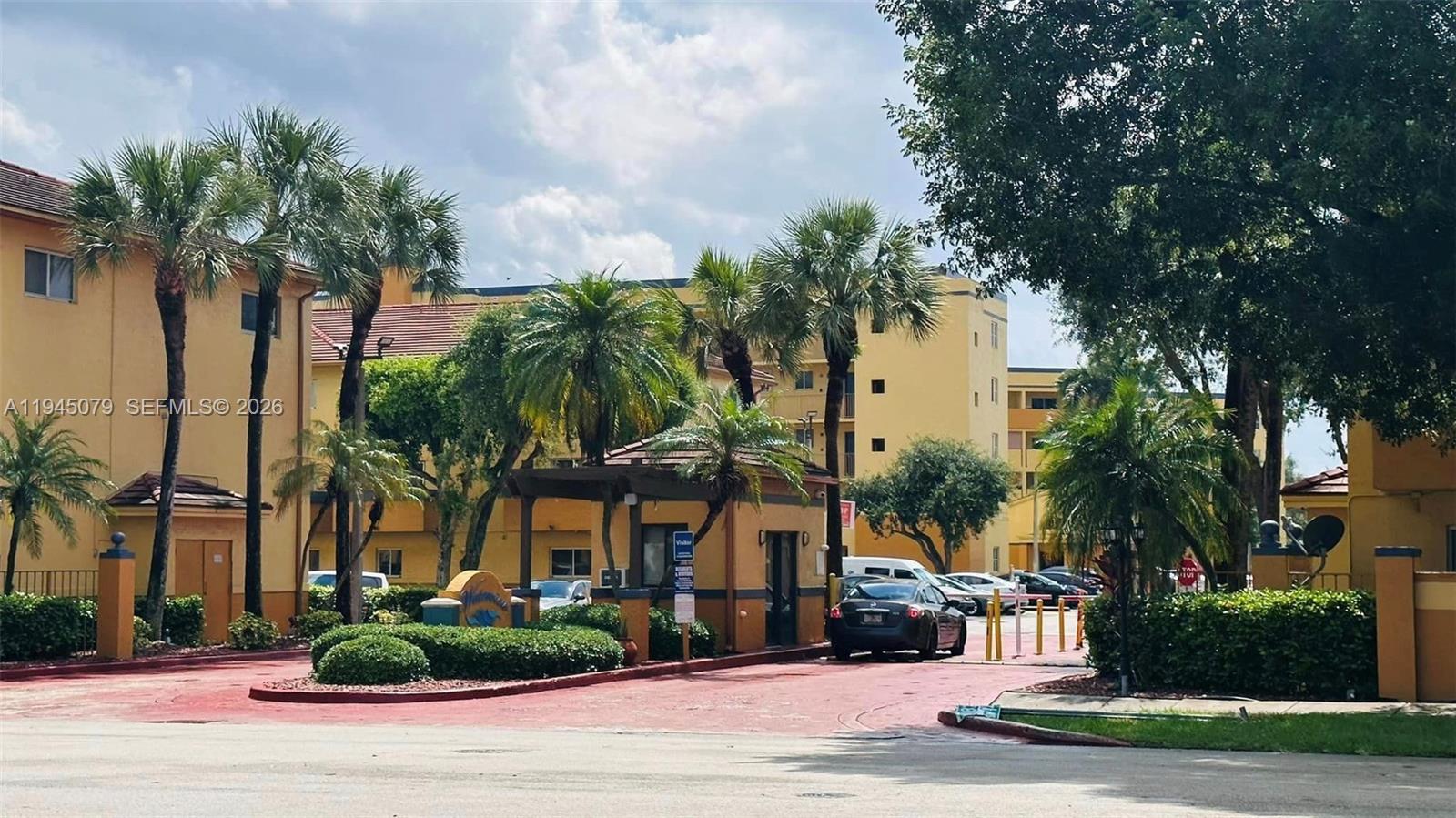 8240 SW 149th Ct #7-205 Miami, FL 33193