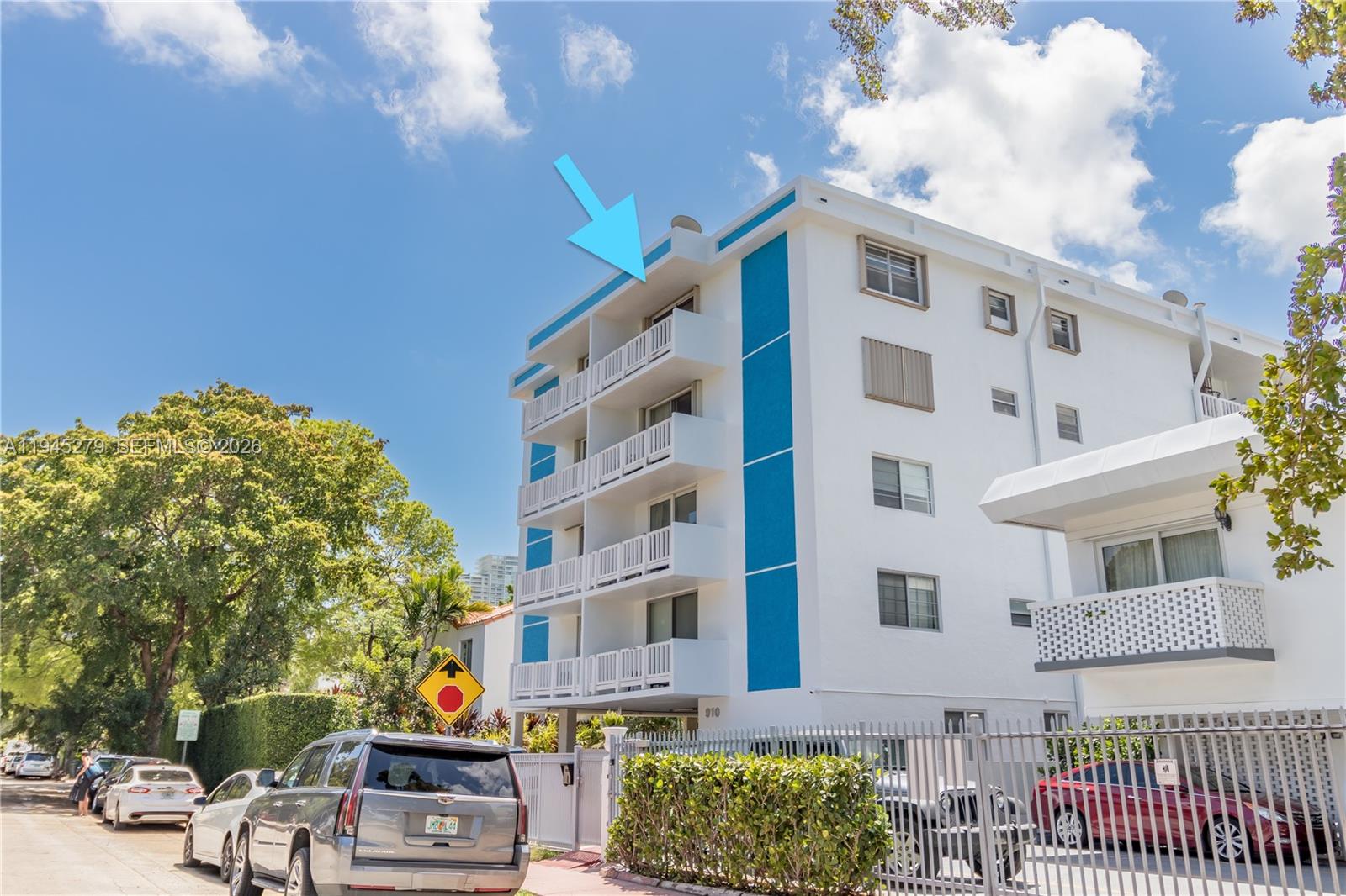 910 Michigan Ave #502 Miami Beach, FL 33139