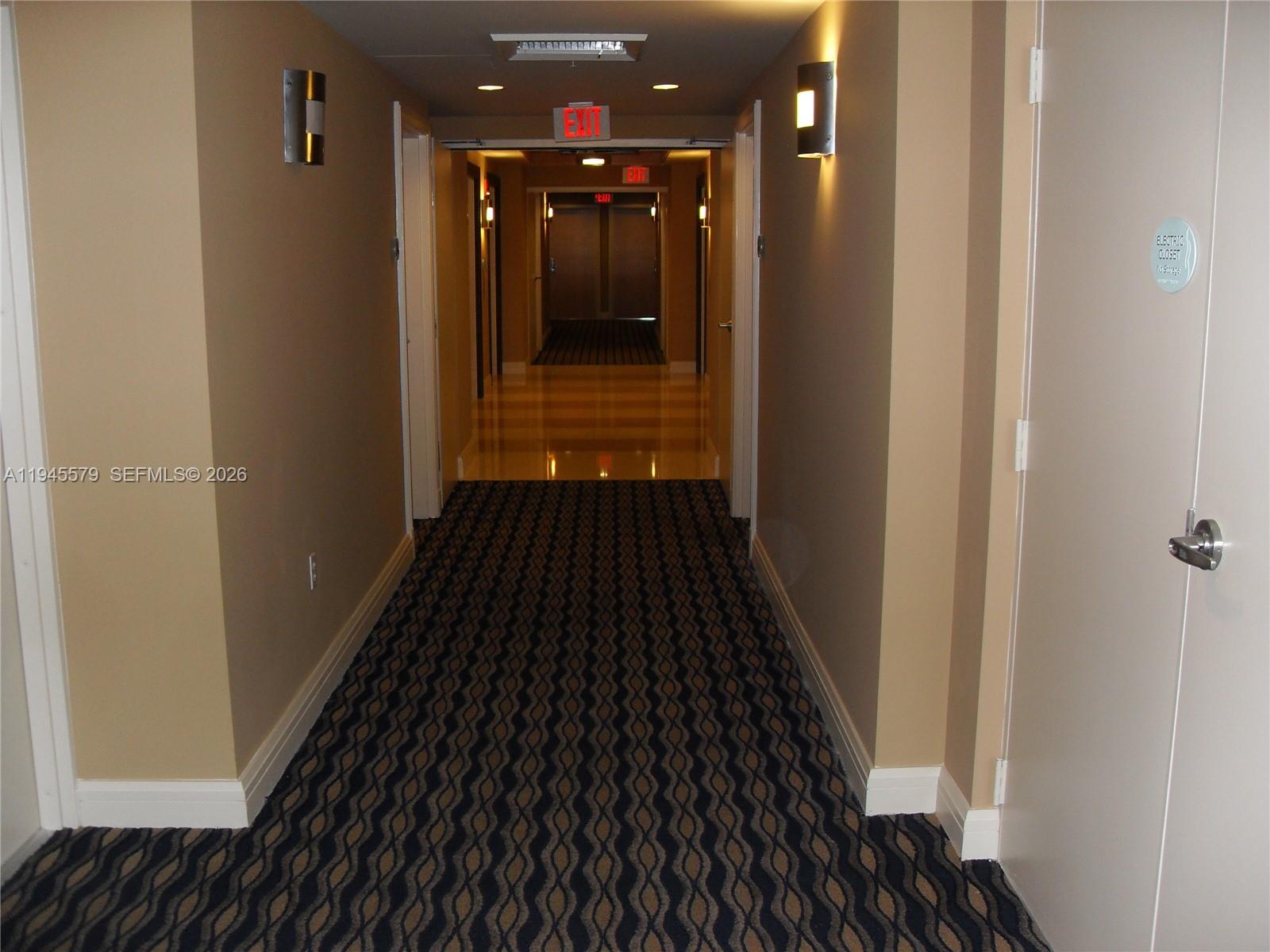 image Vizcayne North29