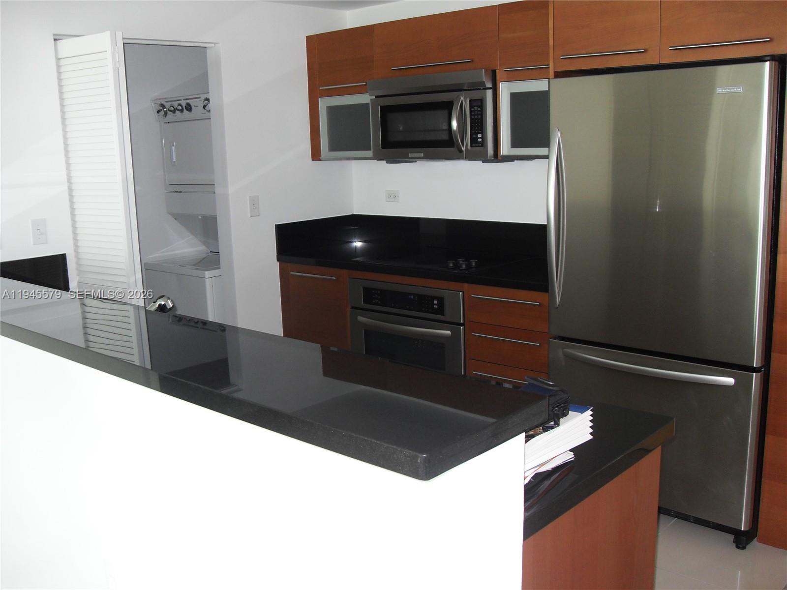 image Vizcayne North3