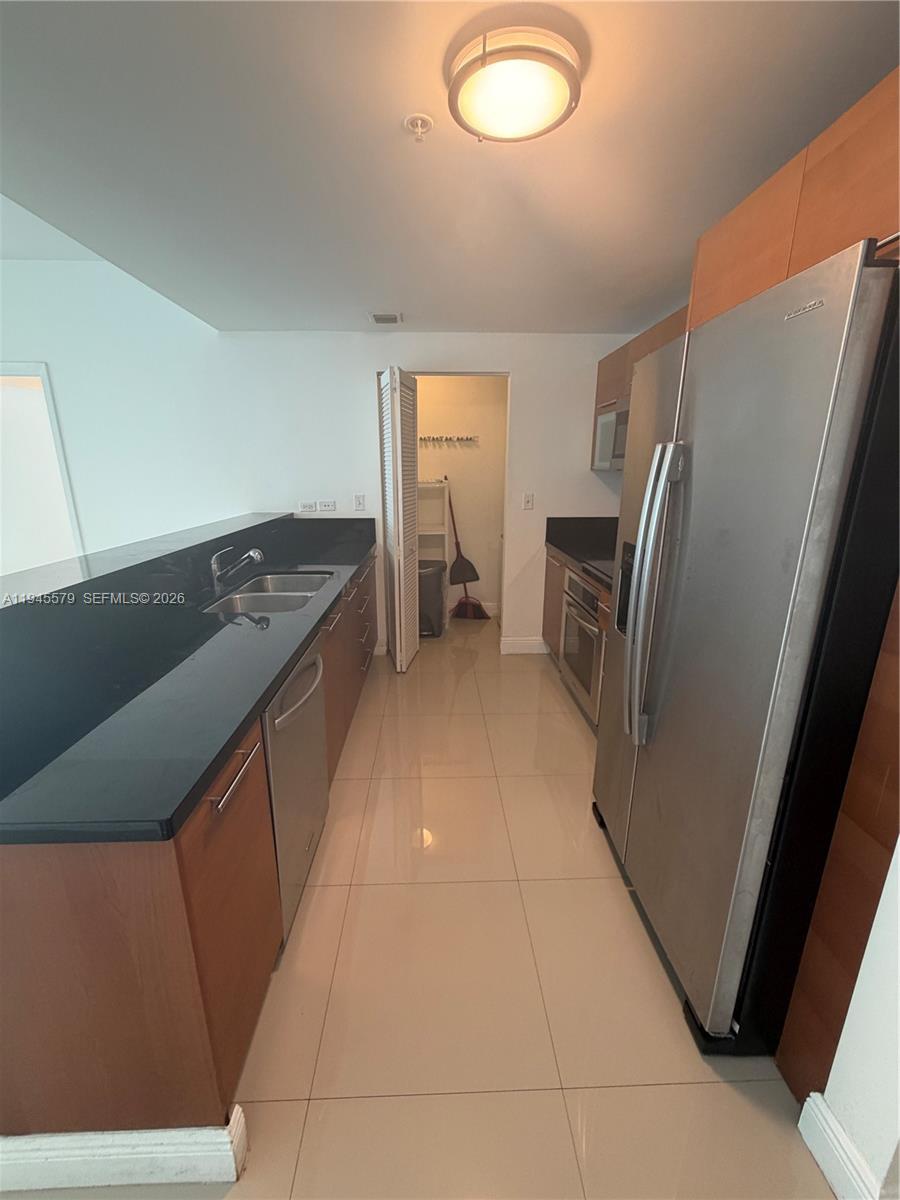 image Vizcayne North4