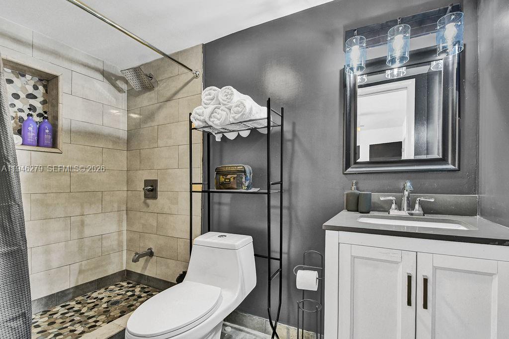 4722 SW 5th St Miami, FL 33134