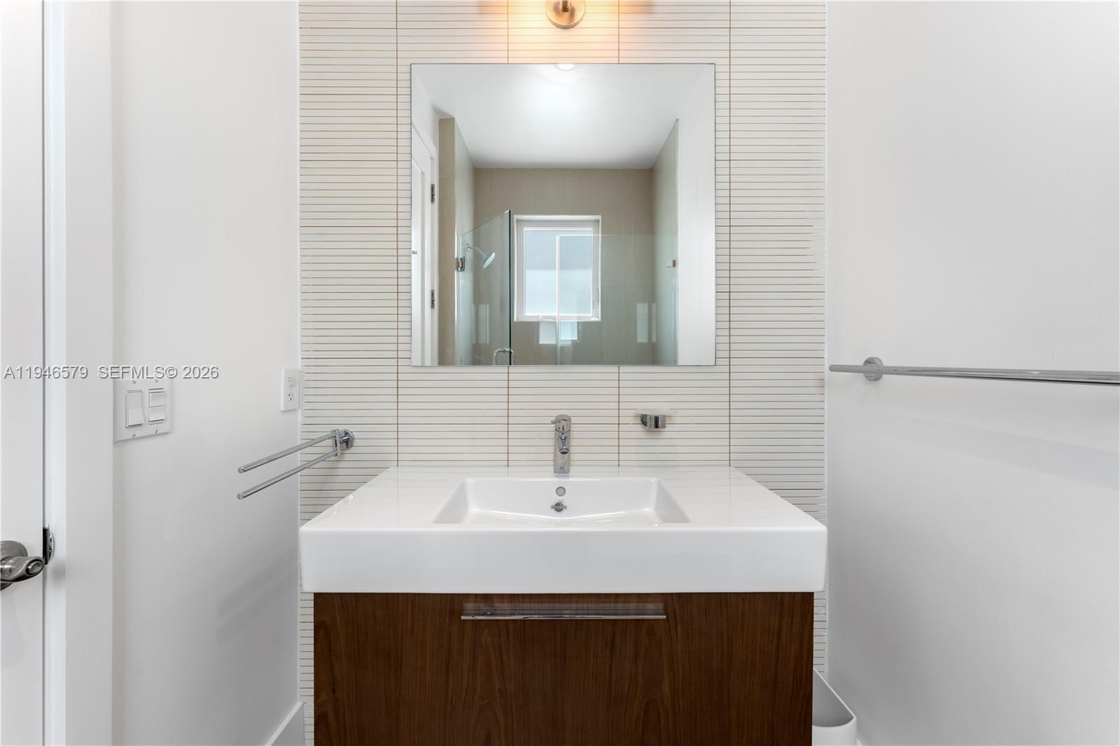 755 Allendale Rd Key Biscayne, FL 33149