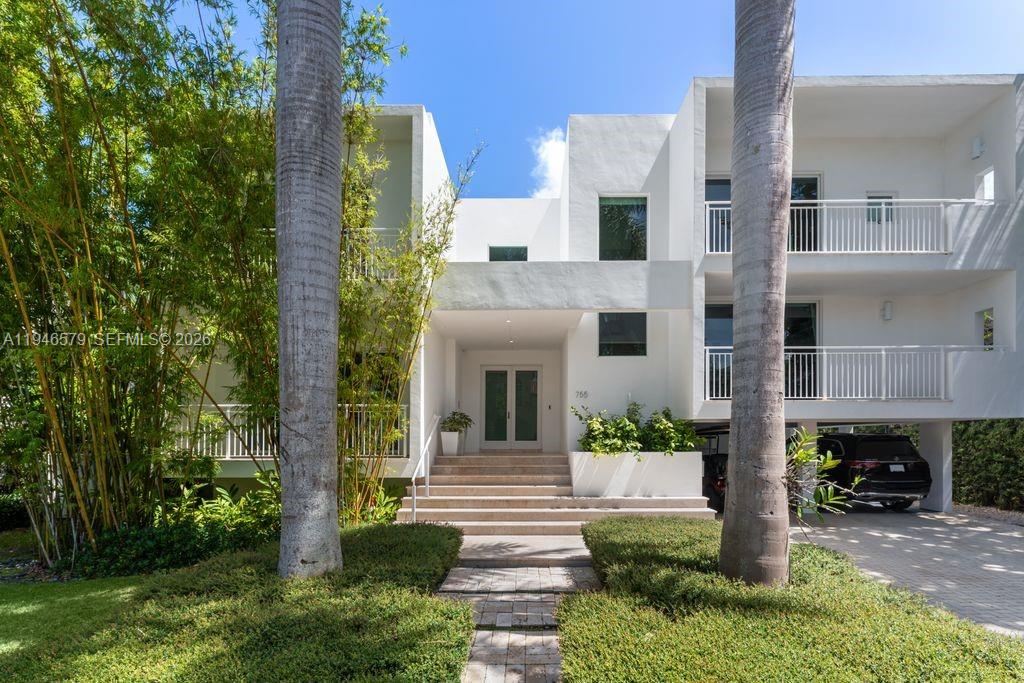 755 Allendale Rd Key Biscayne, FL 33149