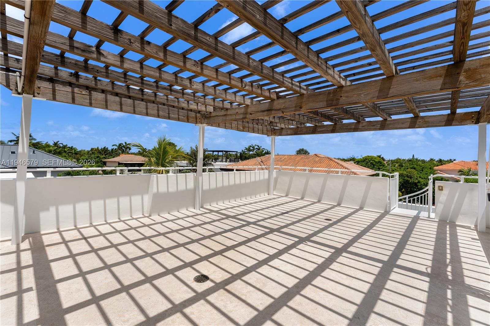 755 Allendale Rd Key Biscayne, FL 33149