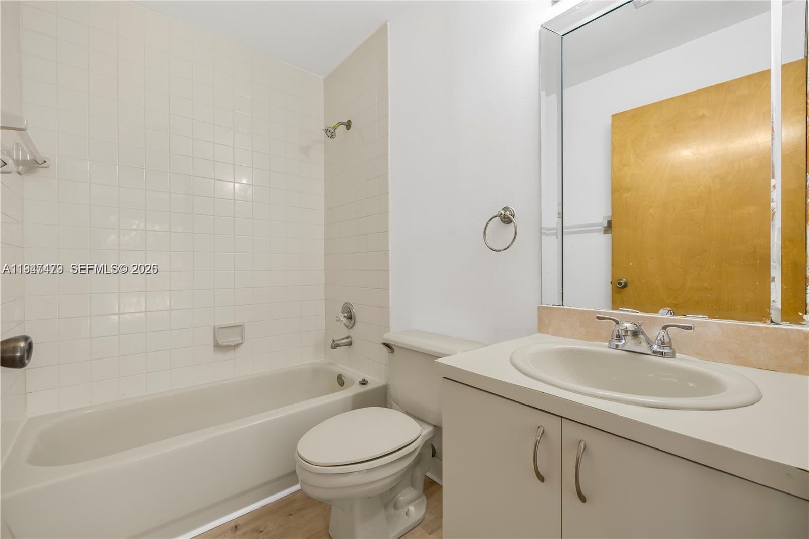 13723 SW 160th Ter Miami, FL 33177