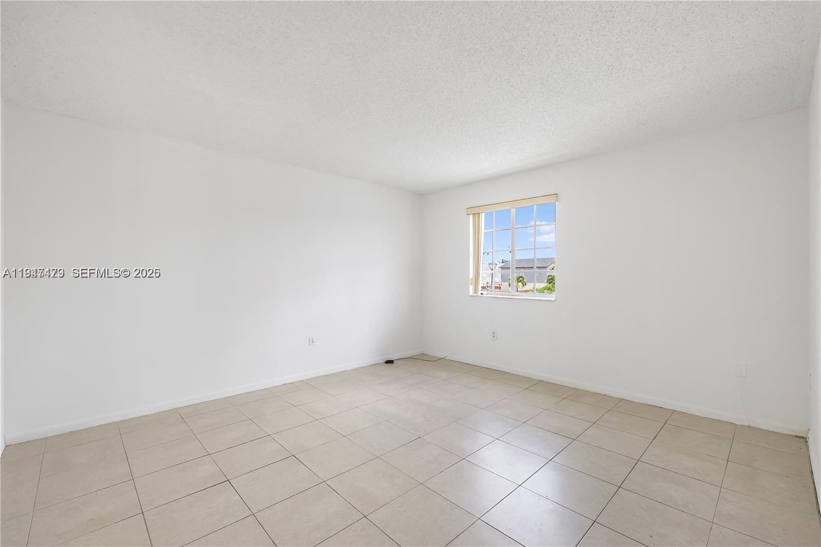 13723 SW 160th Ter Miami, FL 33177