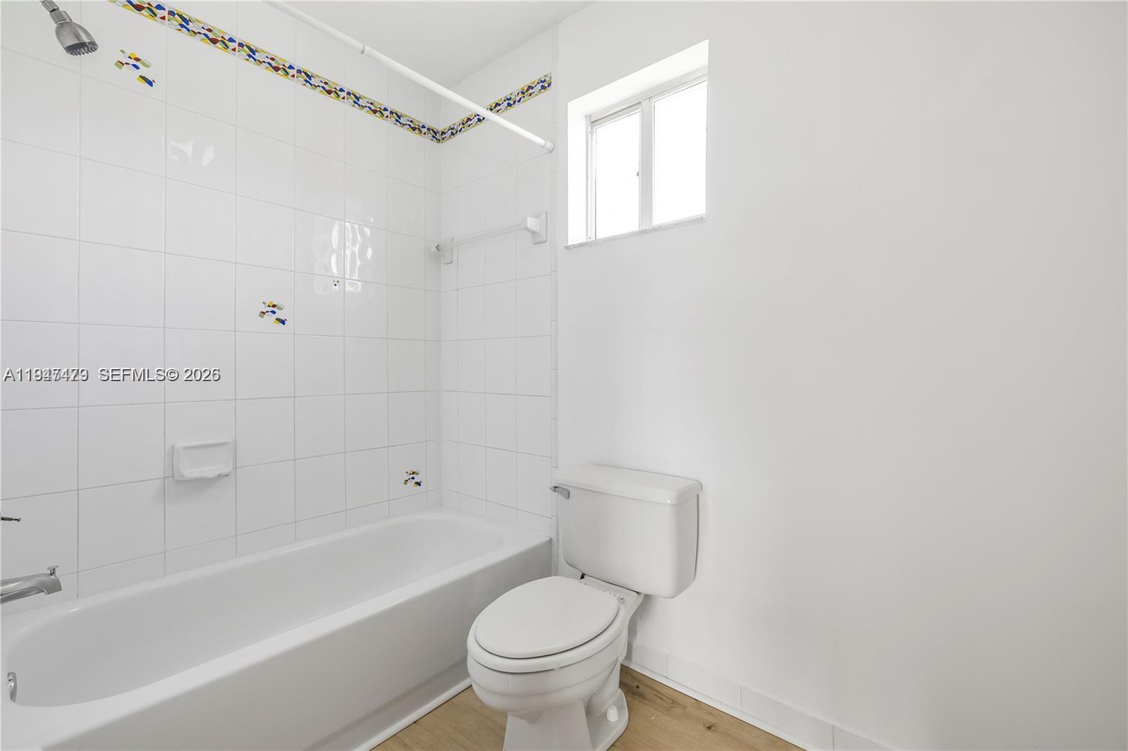 13723 SW 160th Ter Miami, FL 33177