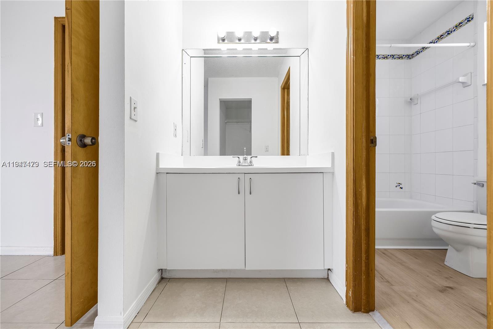 13723 SW 160th Ter Miami, FL 33177