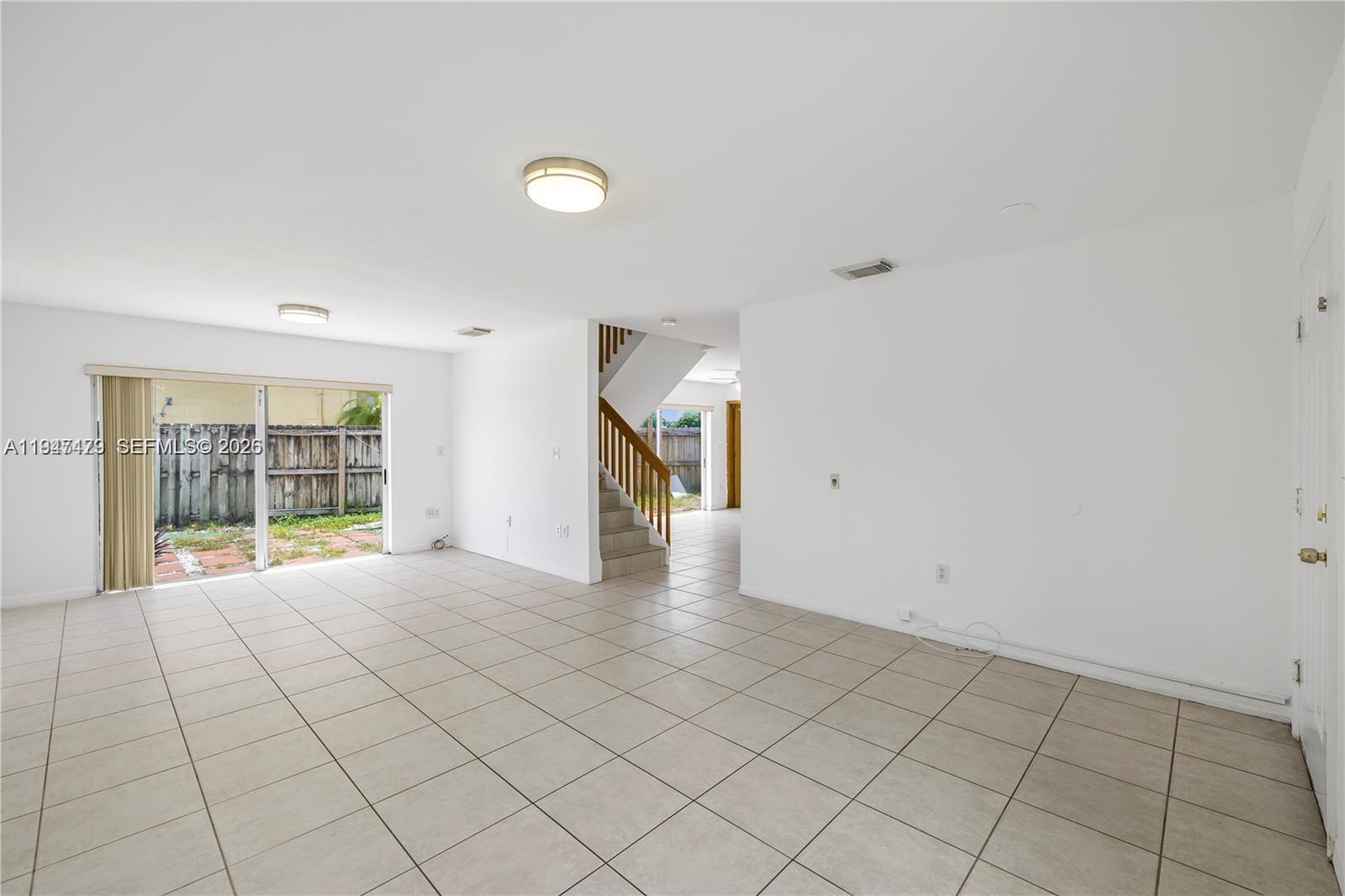 13723 SW 160th Ter Miami, FL 33177