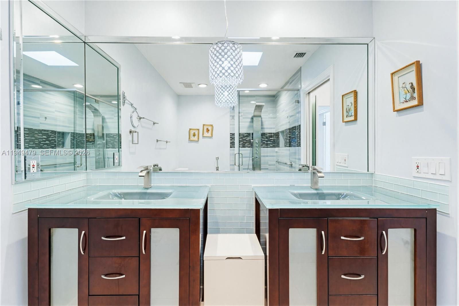 9461 SW 31st Ter Miami, FL 33165