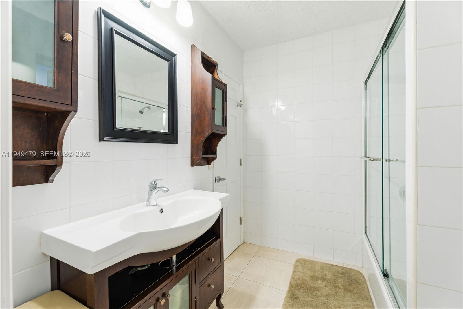 9461 SW 31st Ter Miami, FL 33165