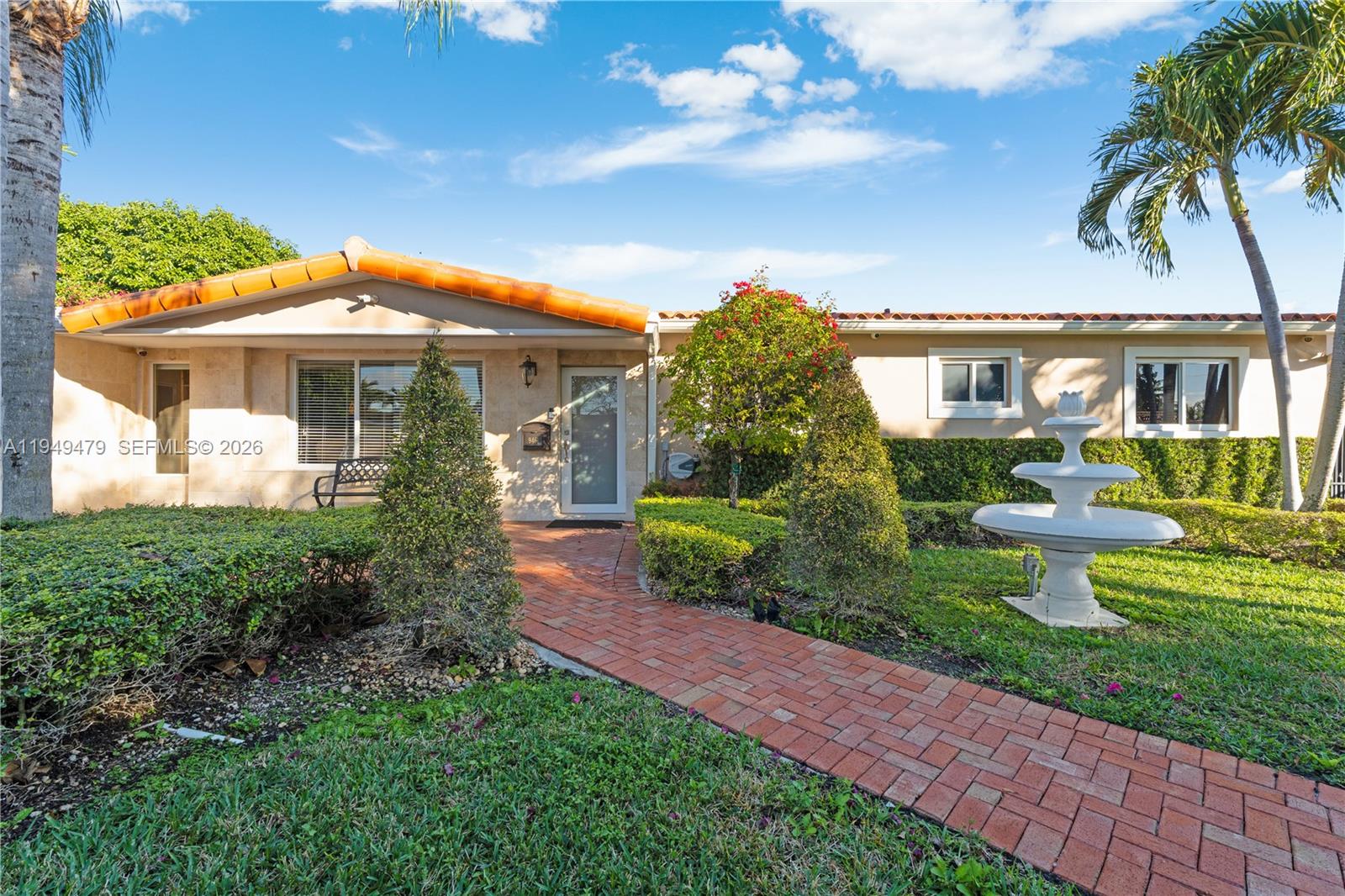 9461 SW 31st Ter Miami, FL 33165