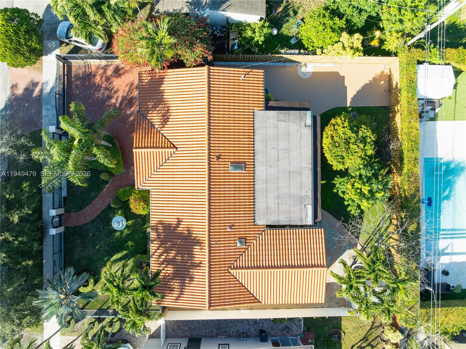 9461 SW 31st Ter Miami, FL 33165