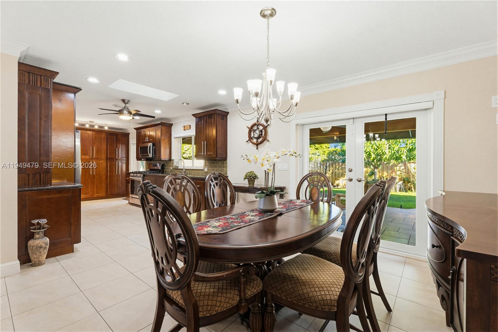 9461 SW 31st Ter Miami, FL 33165