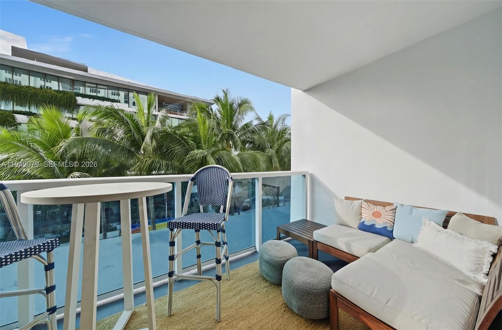 2301 Collins Ave #329 Miami Beach, FL 33139