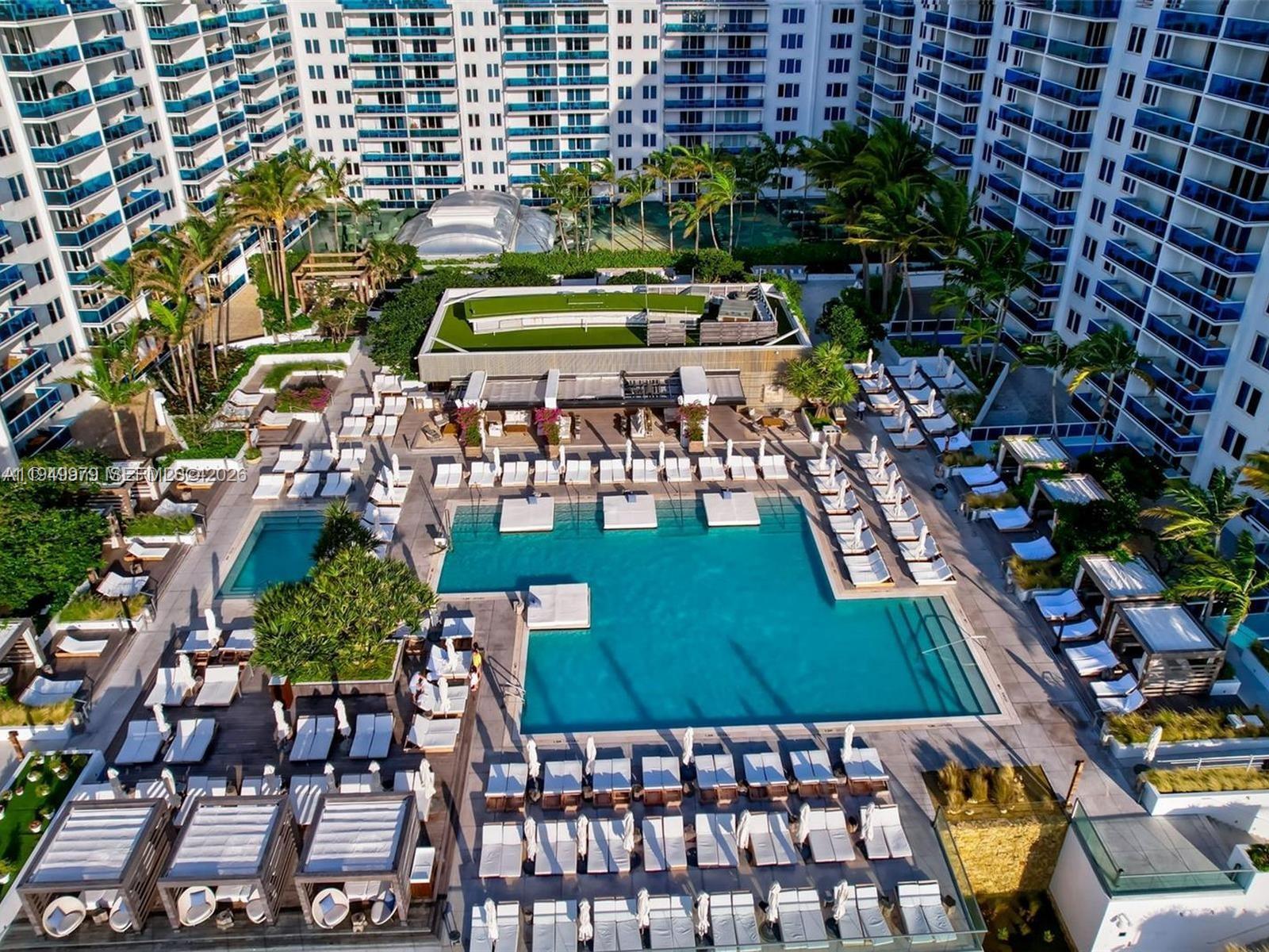 2301 Collins Ave #329 Miami Beach, FL 33139