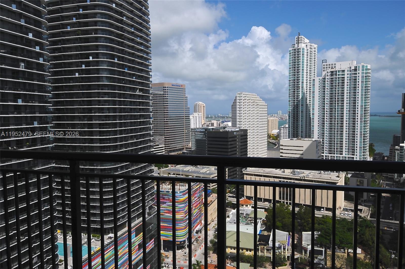 image Nine at Mary Brickell Village23