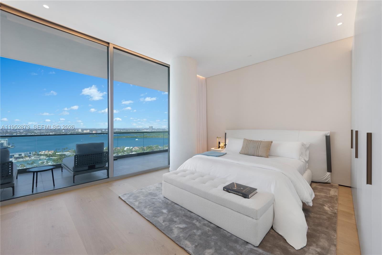 10203 Collins Ave #2701 Bal Harbour, FL 33154