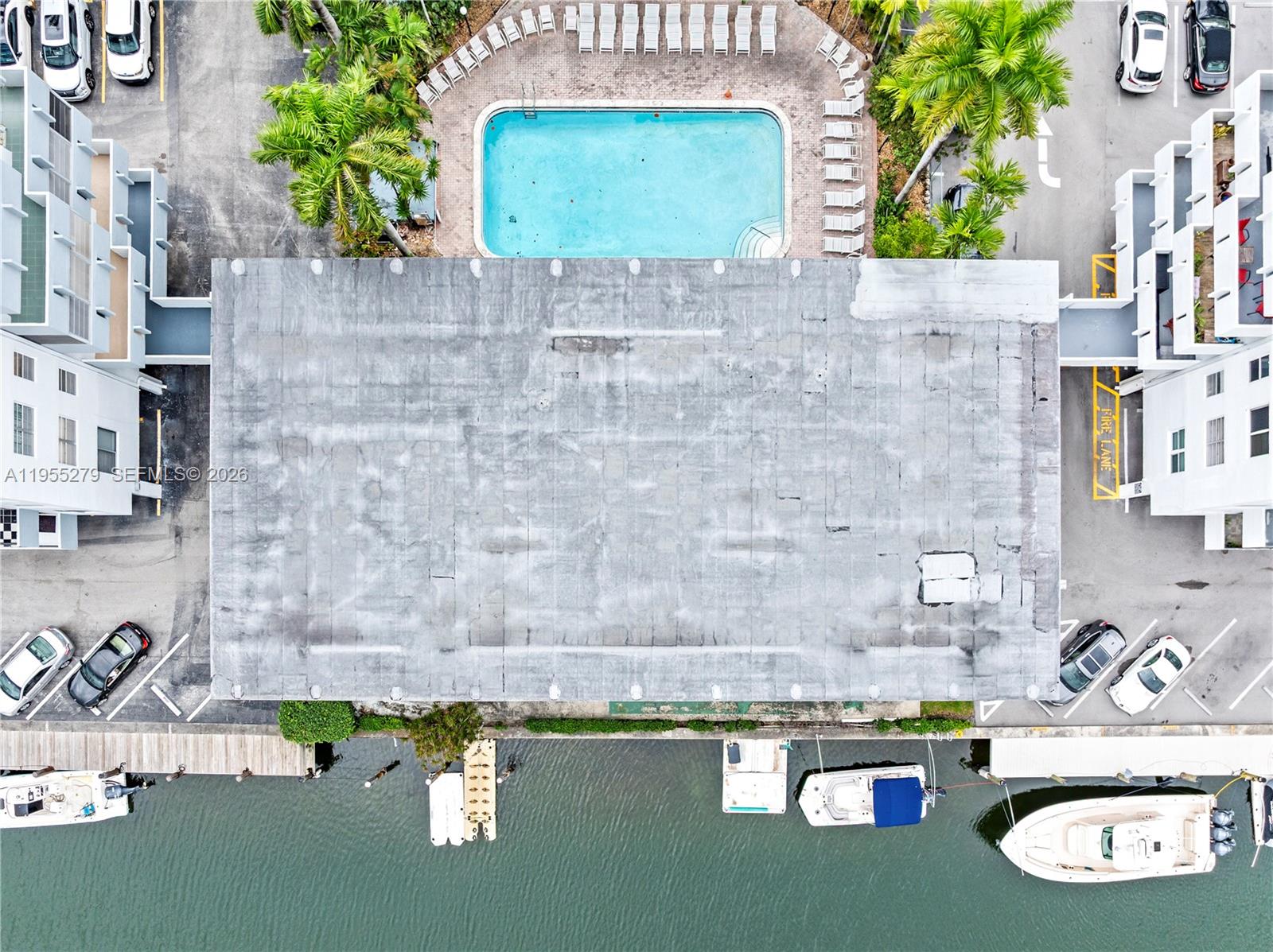 3703 NE 166th St #406 North Miami Beach, FL 33160