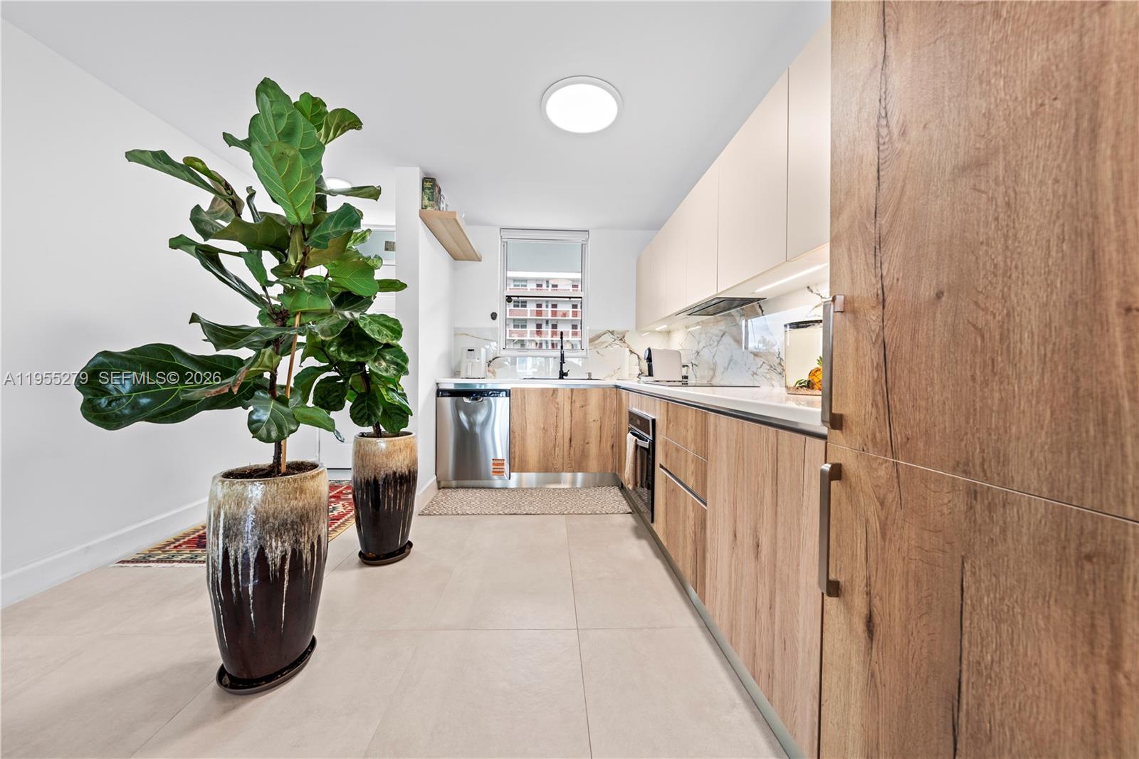 3703 NE 166th St #406 North Miami Beach, FL 33160