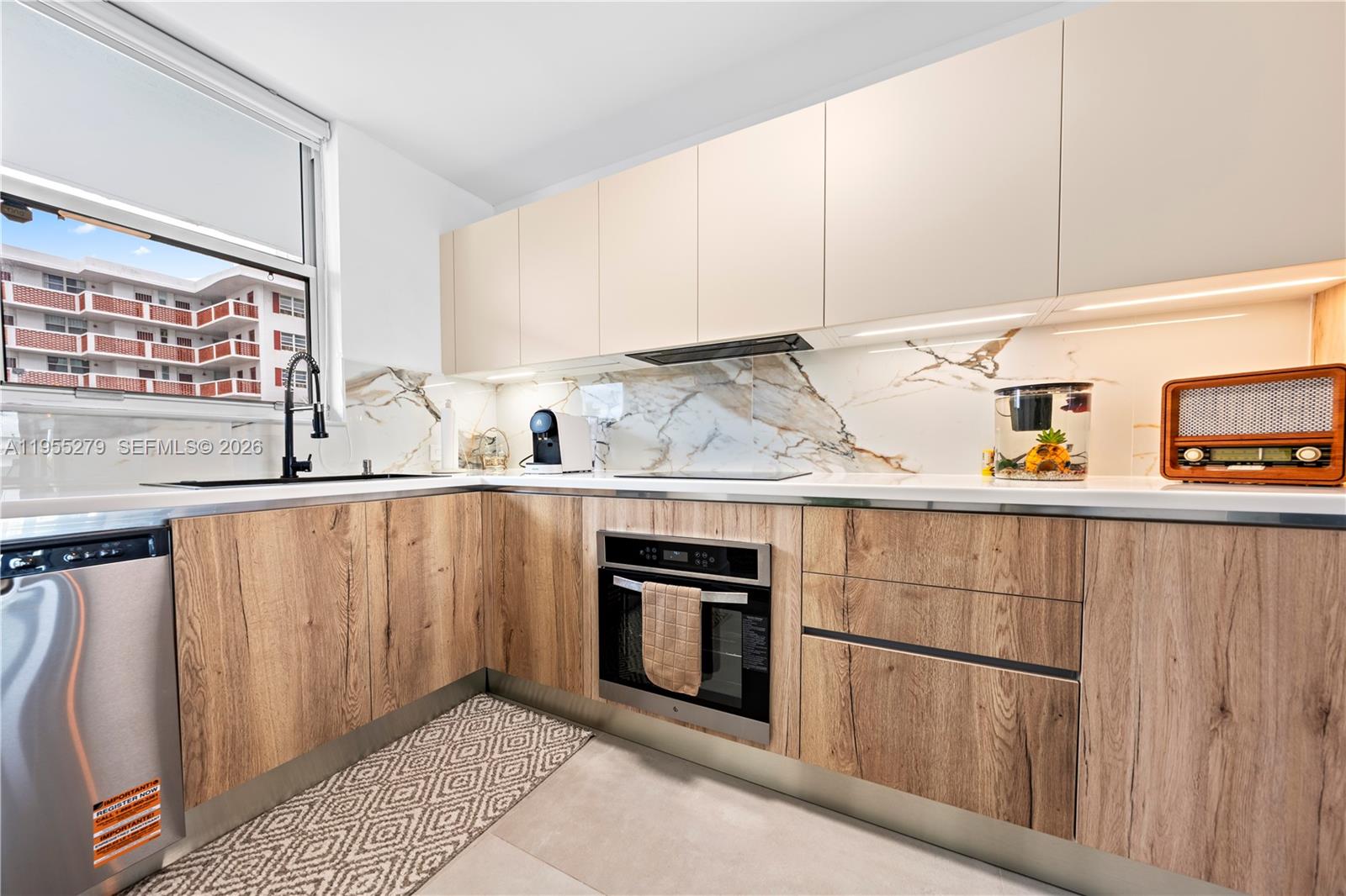 3703 NE 166th St #406 North Miami Beach, FL 33160