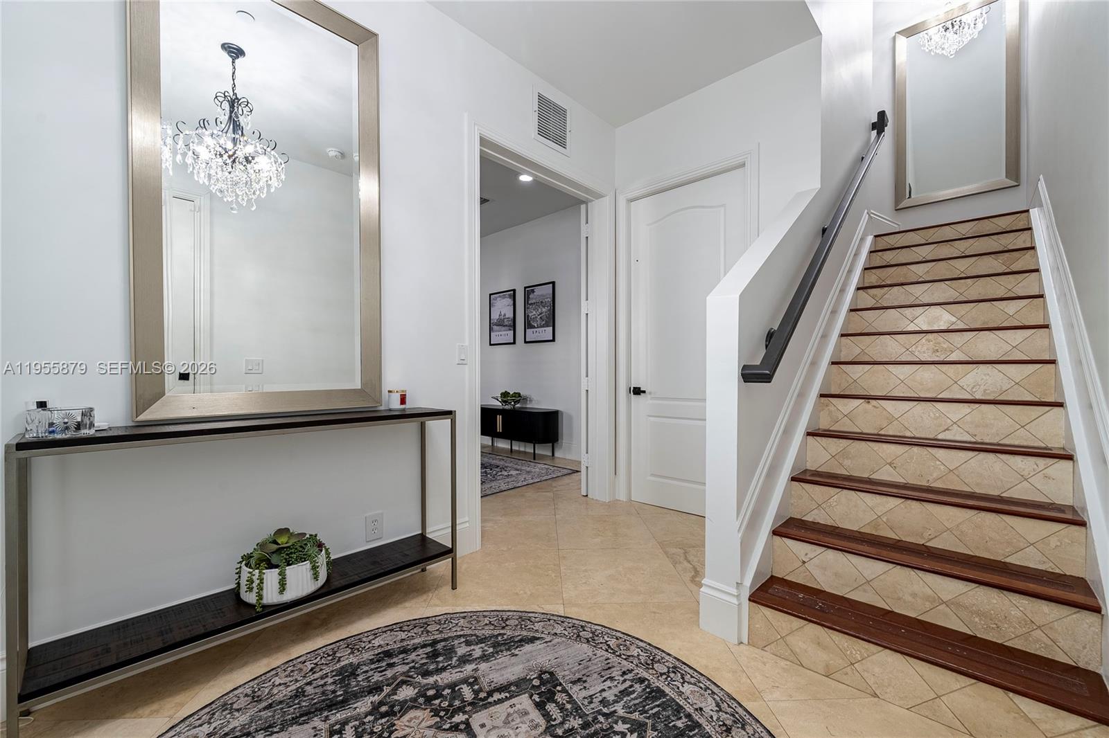 430 Sunset Dr Pompano Beach, FL 33062