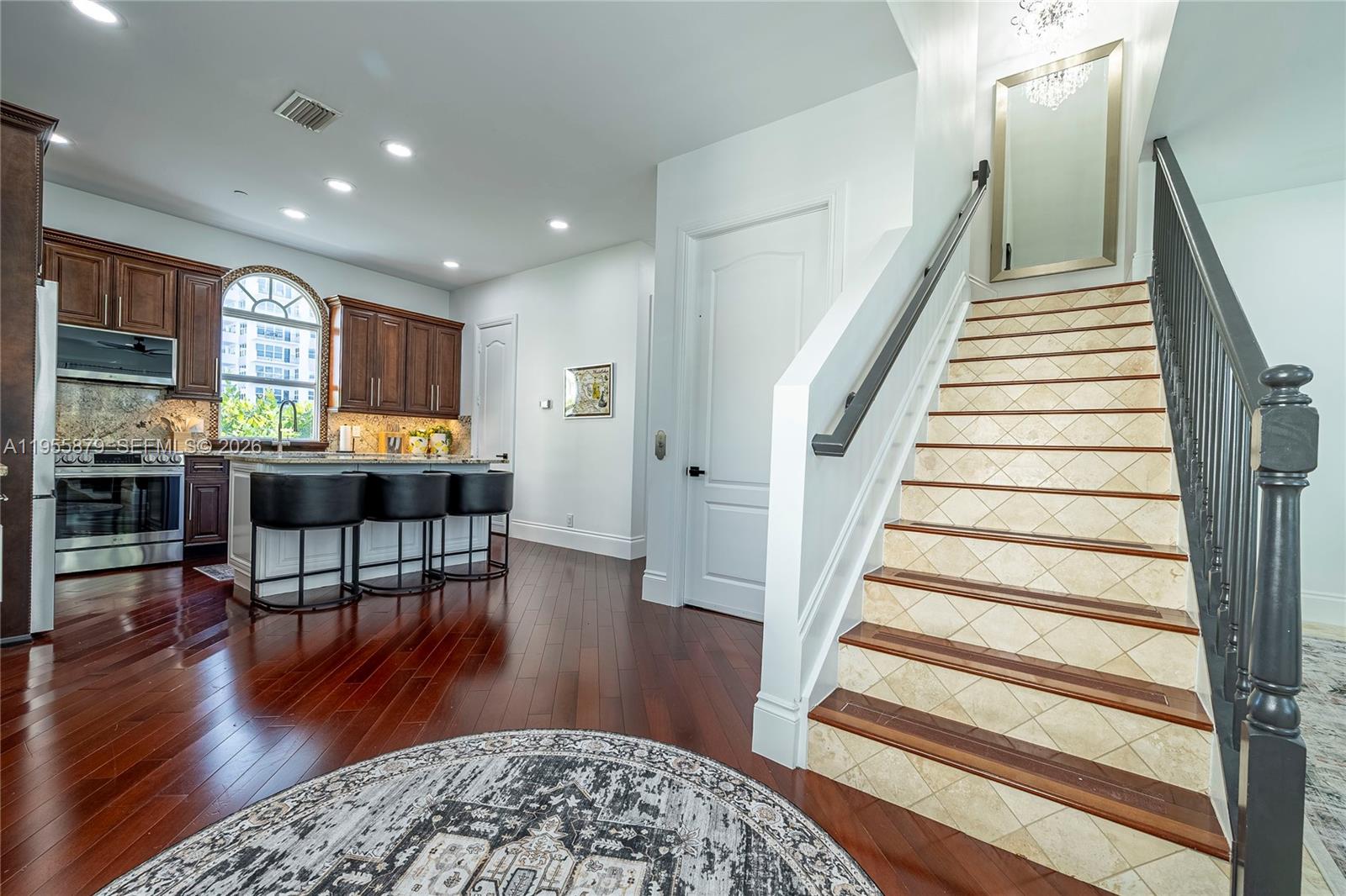 430 Sunset Dr Pompano Beach, FL 33062