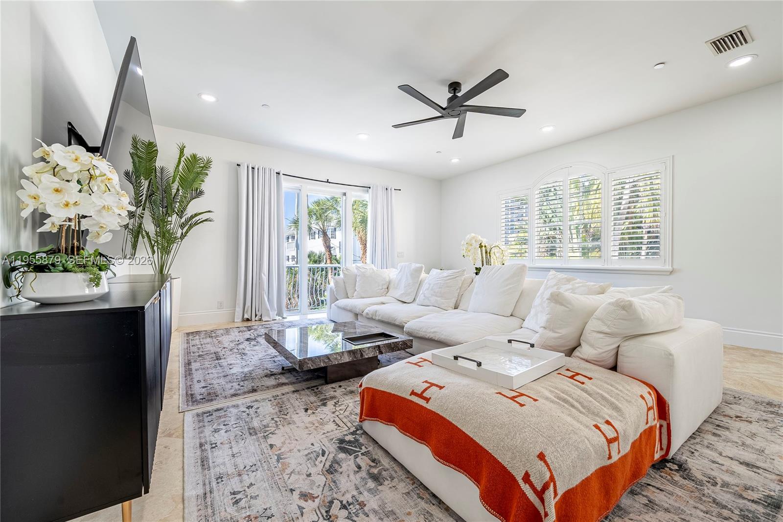 430 Sunset Dr Pompano Beach, FL 33062