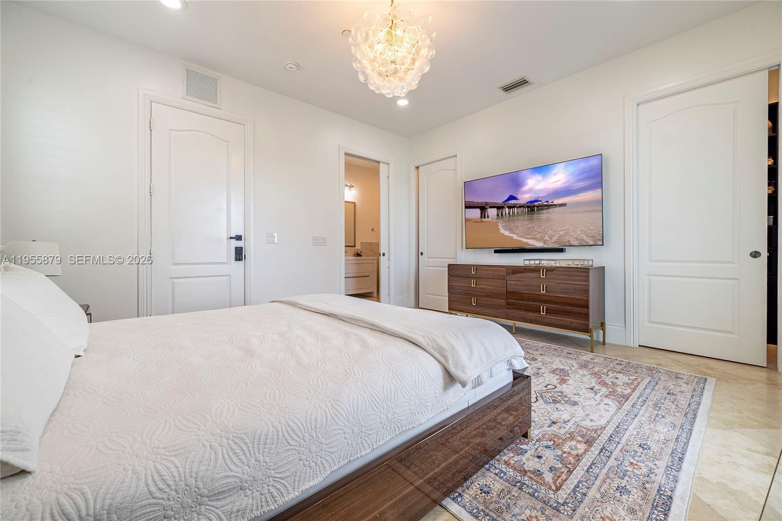 430 Sunset Dr Pompano Beach, FL 33062