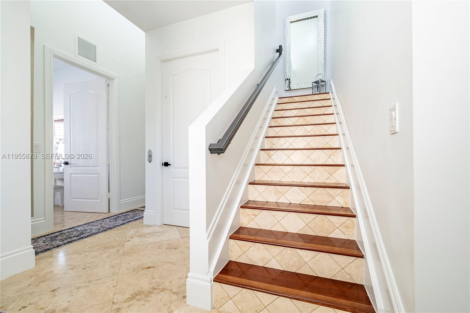 430 Sunset Dr Pompano Beach, FL 33062