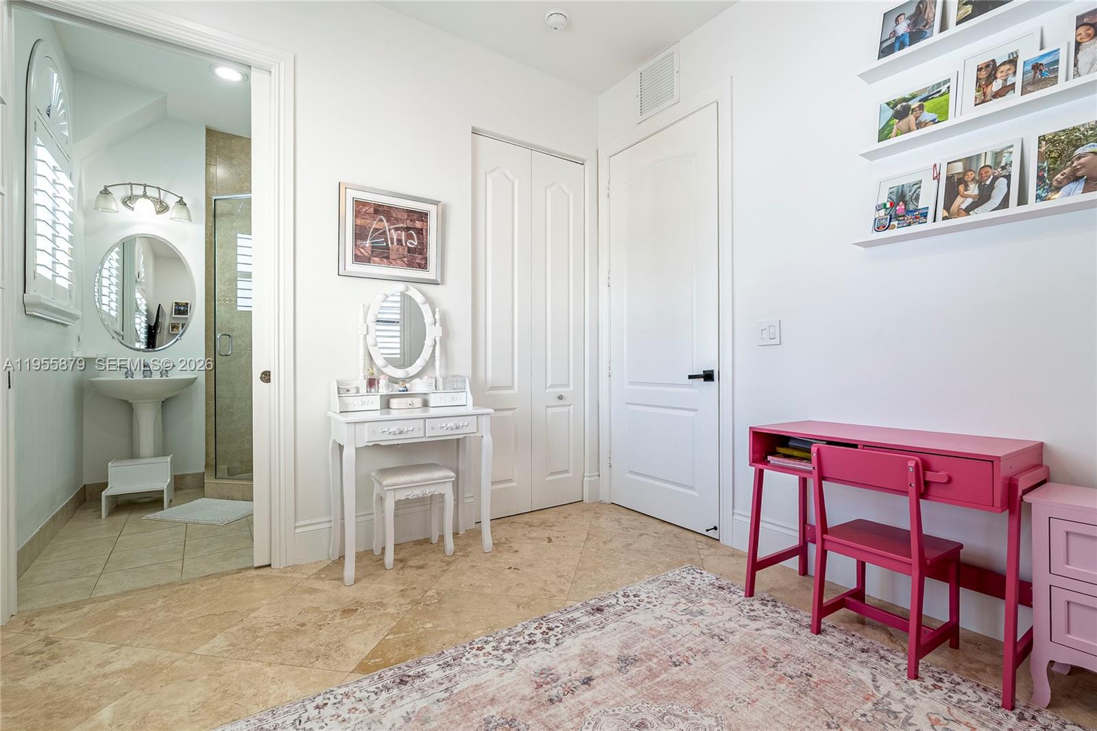 430 Sunset Dr Pompano Beach, FL 33062