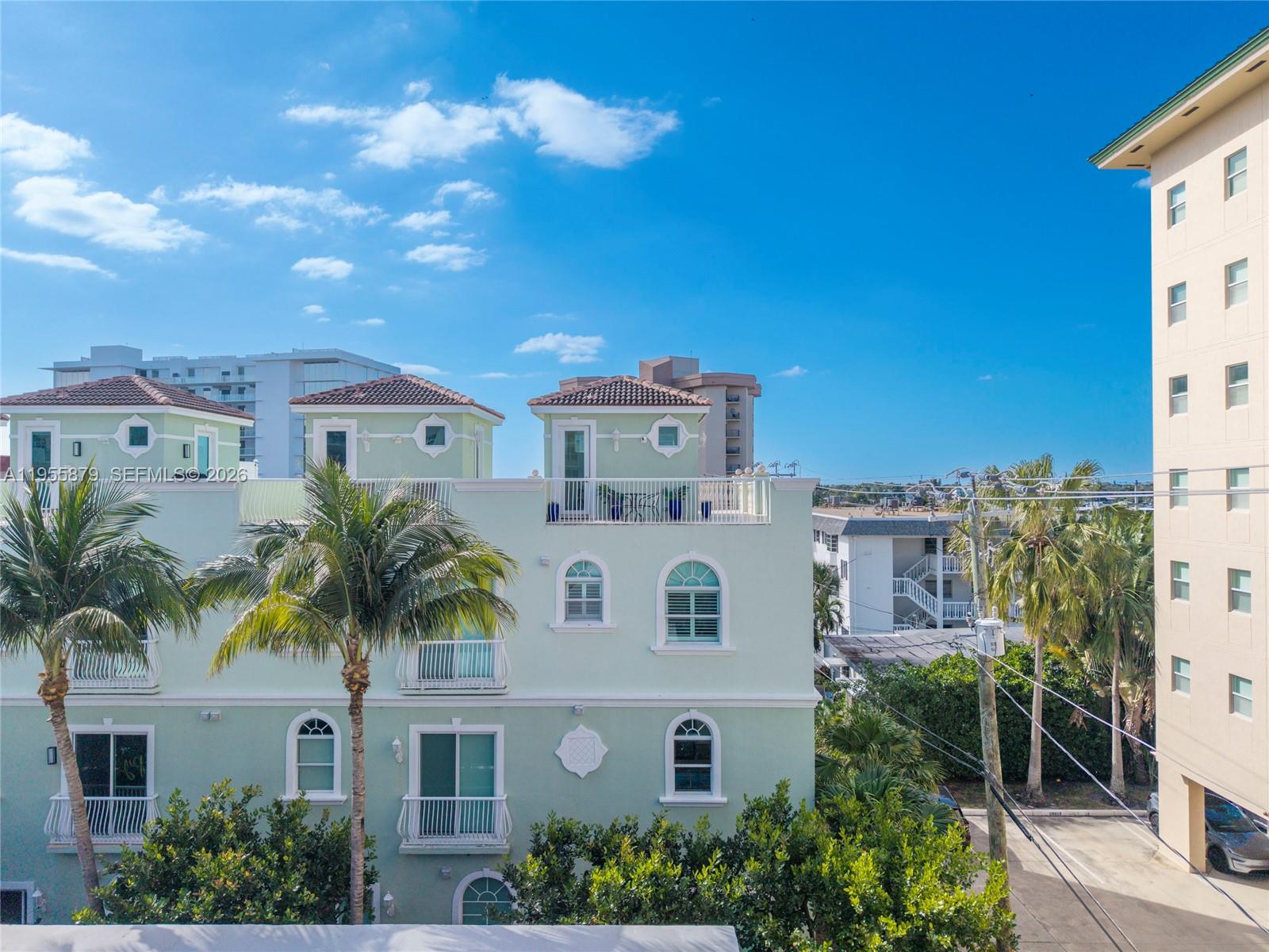 430 Sunset Dr Pompano Beach, FL 33062