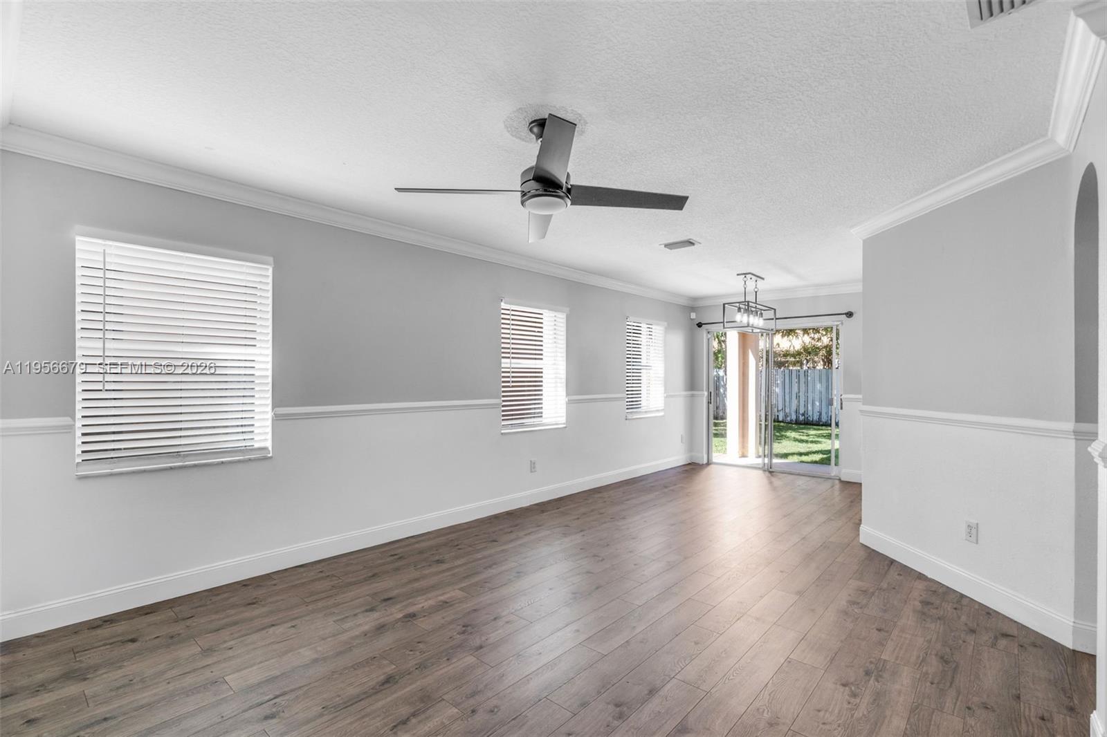 19249 NW 13th St Pembroke Pines, FL 33029