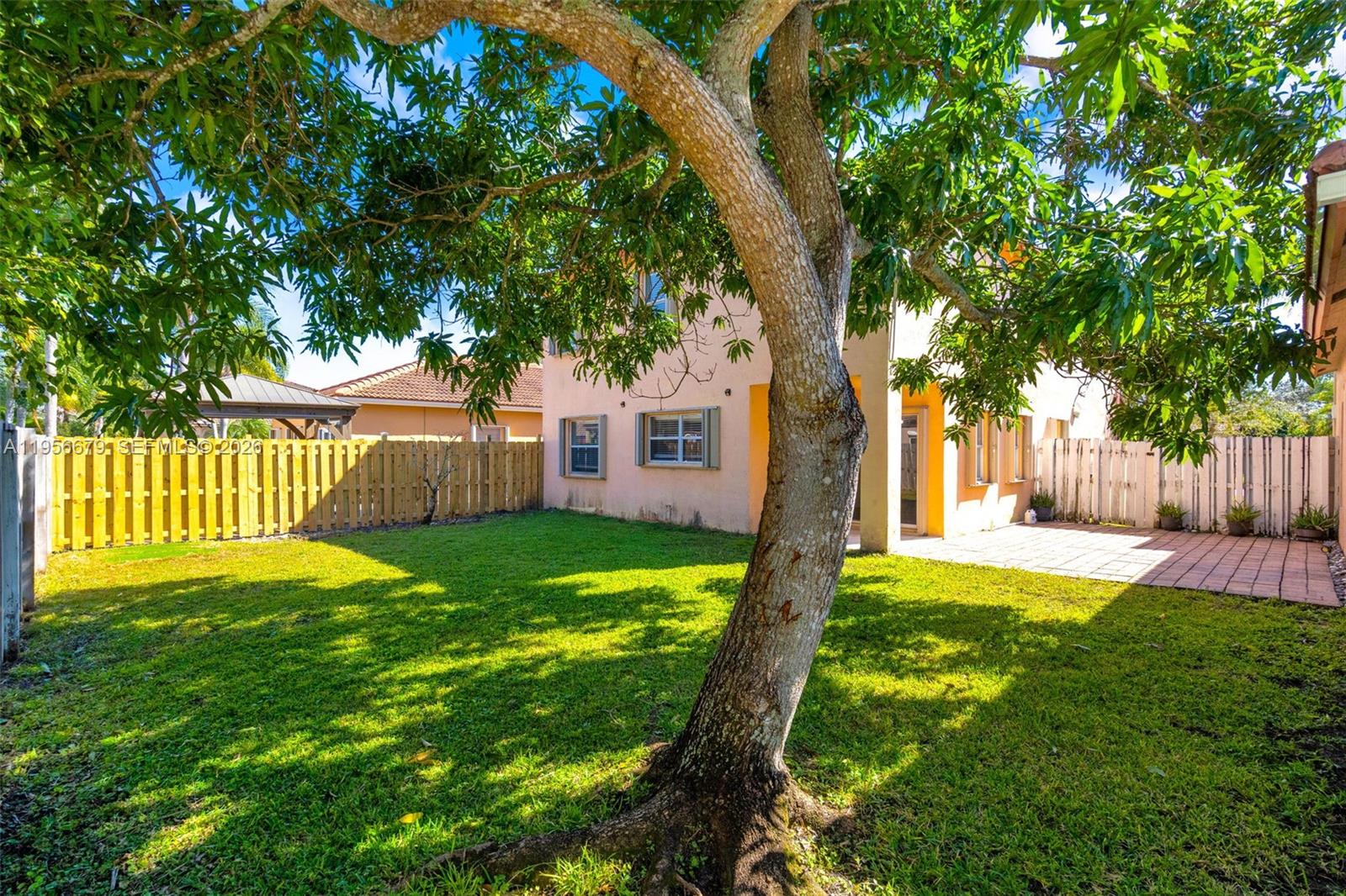 19249 NW 13th St Pembroke Pines, FL 33029