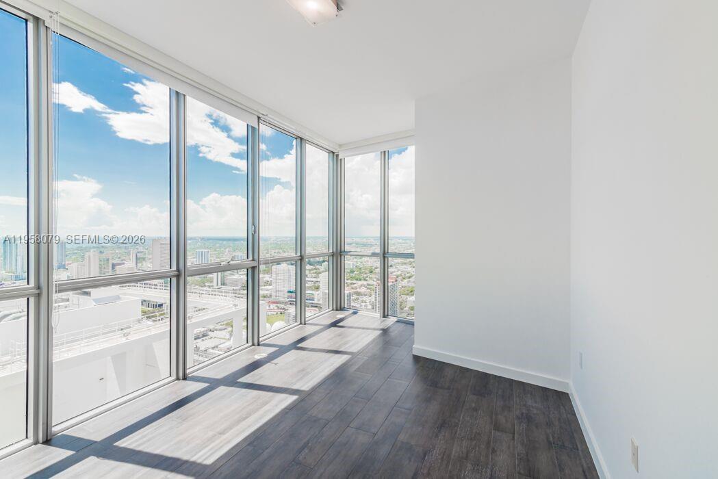 image Marquis Residences7