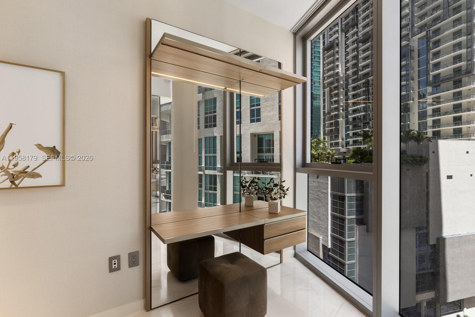 image Aston Martin Residences29