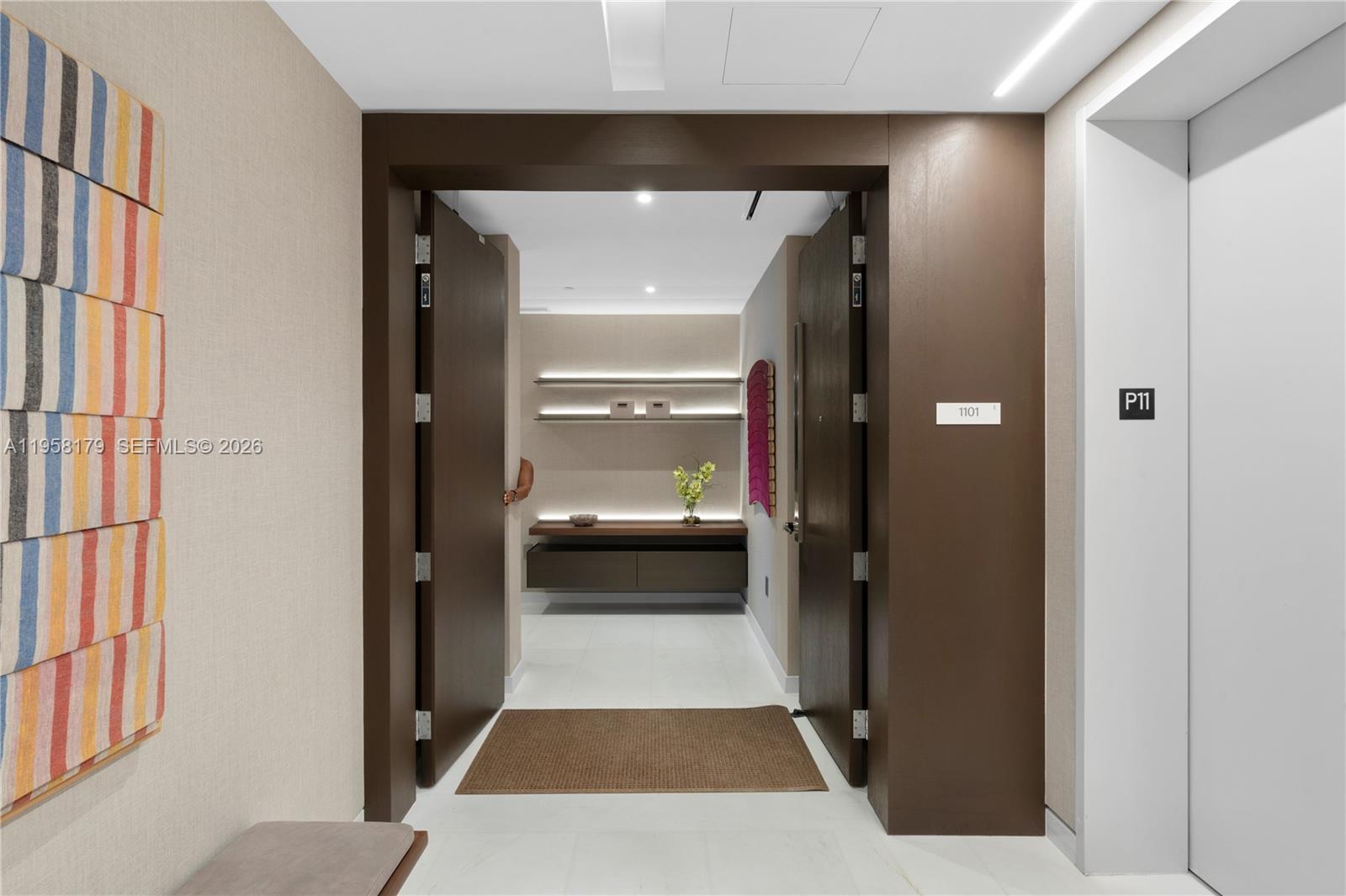 image Aston Martin Residences8