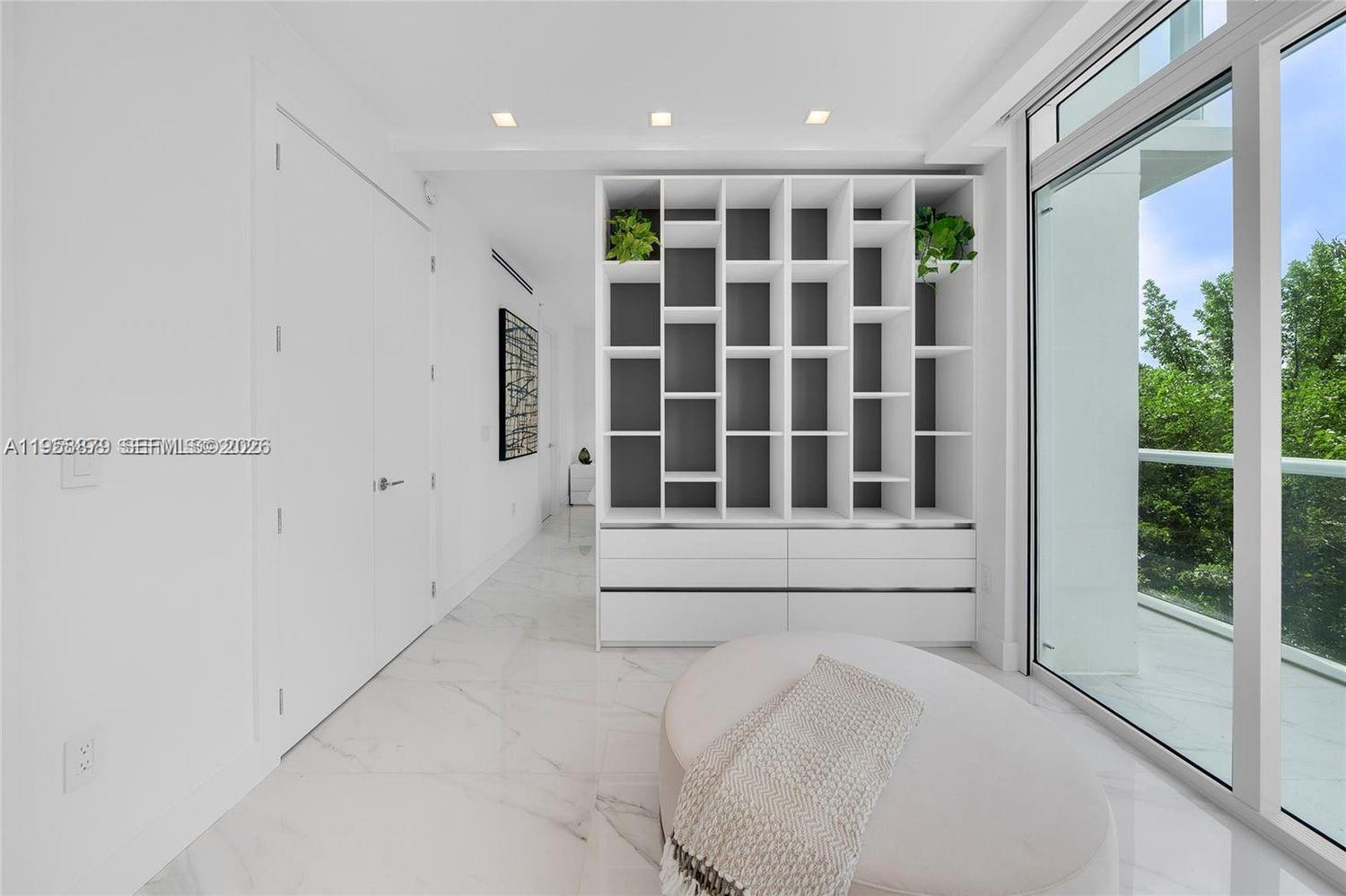 image Continuum South Beach South Tower20