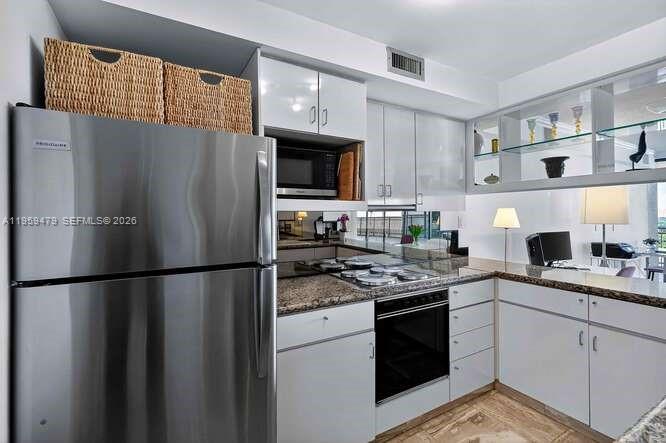 image Yacht Harbour8