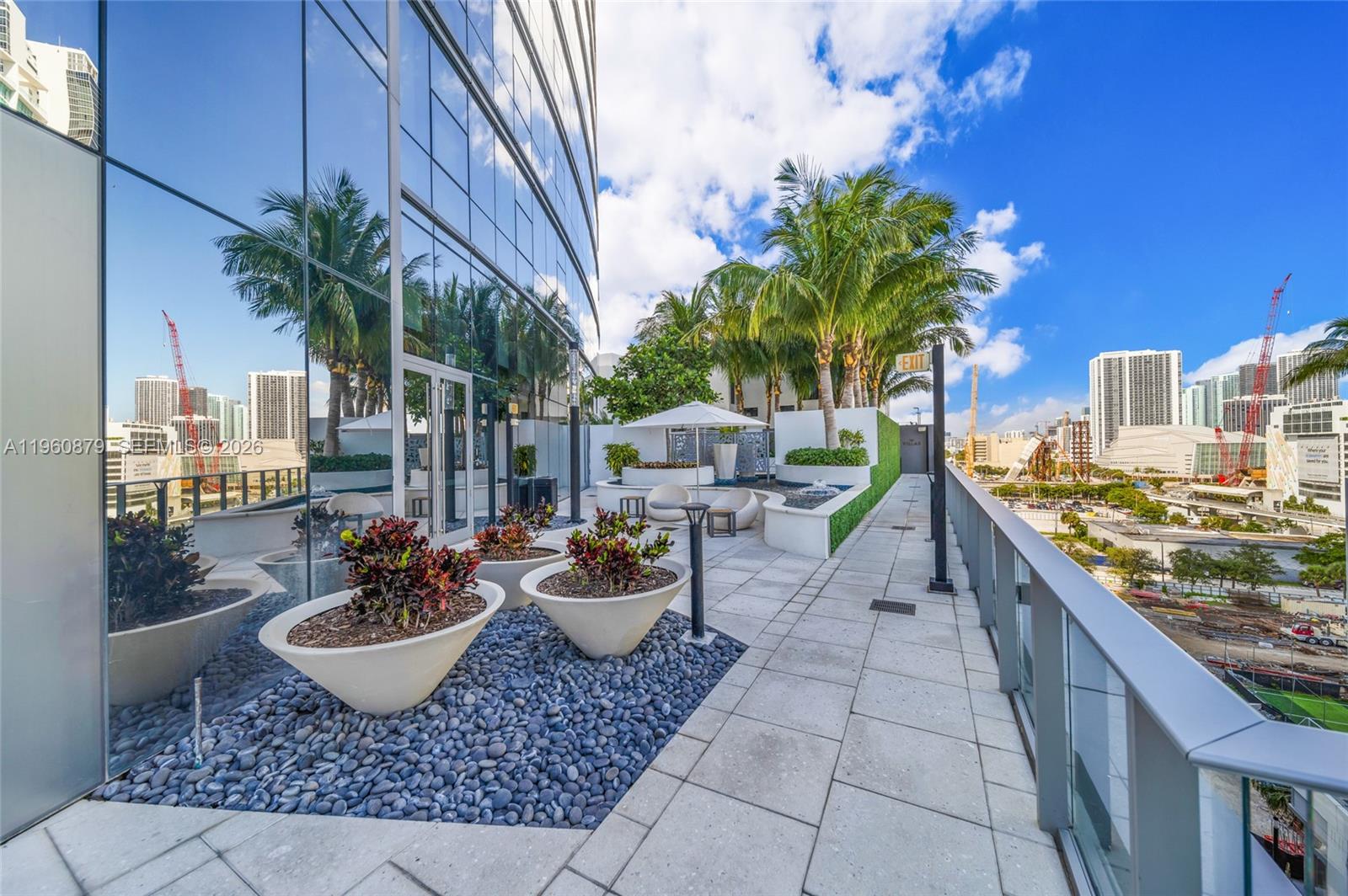 851 NE 1st Ave #204 Miami, FL 33132