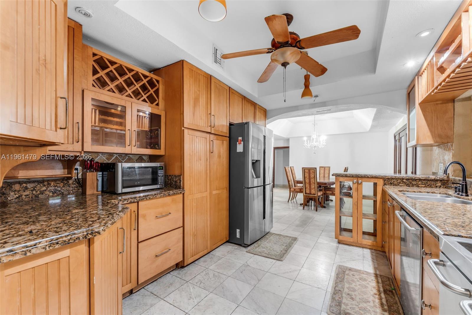 5961 SW 56th Ter South Miami, FL 33143