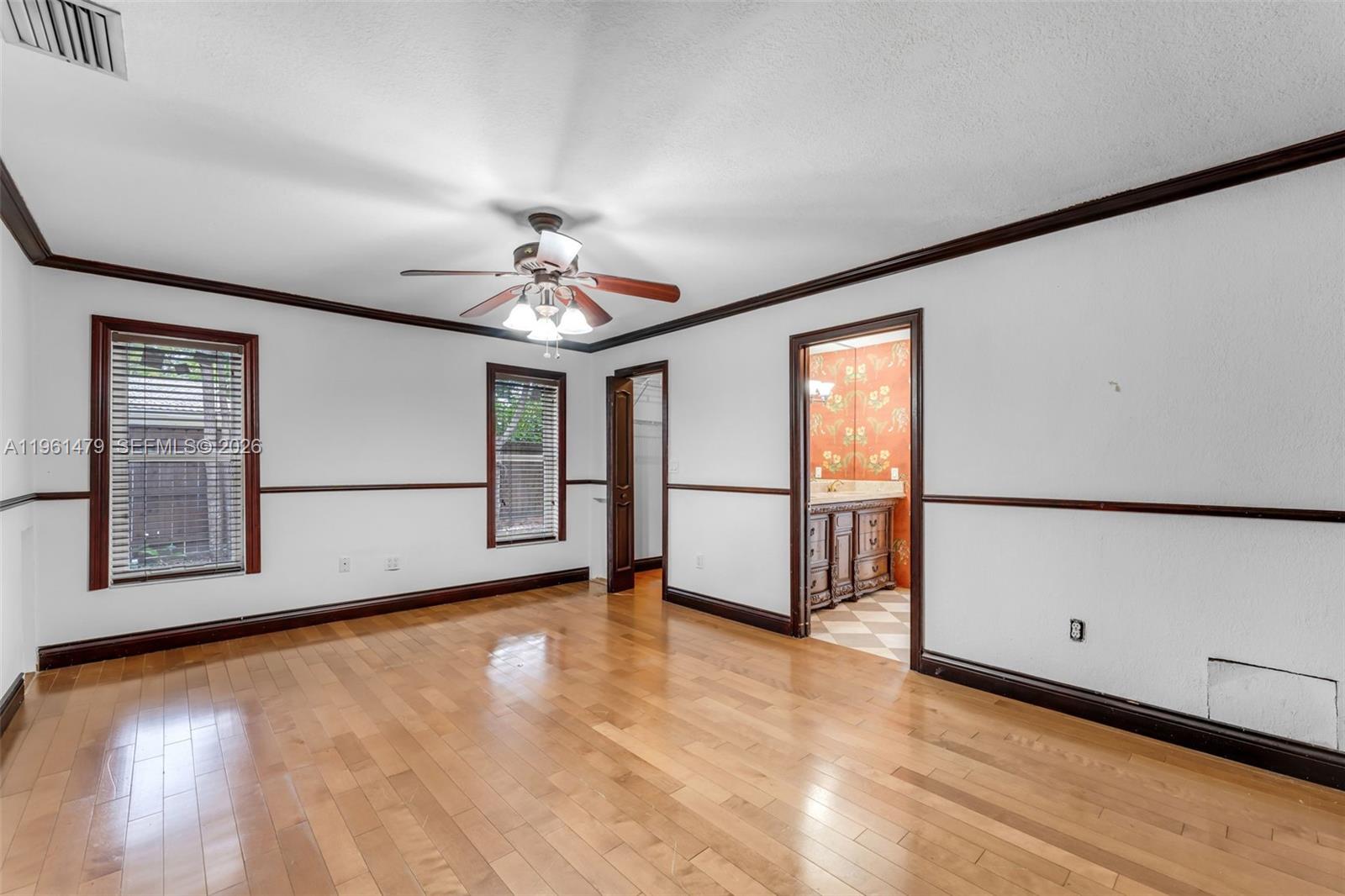 5961 SW 56th Ter South Miami, FL 33143