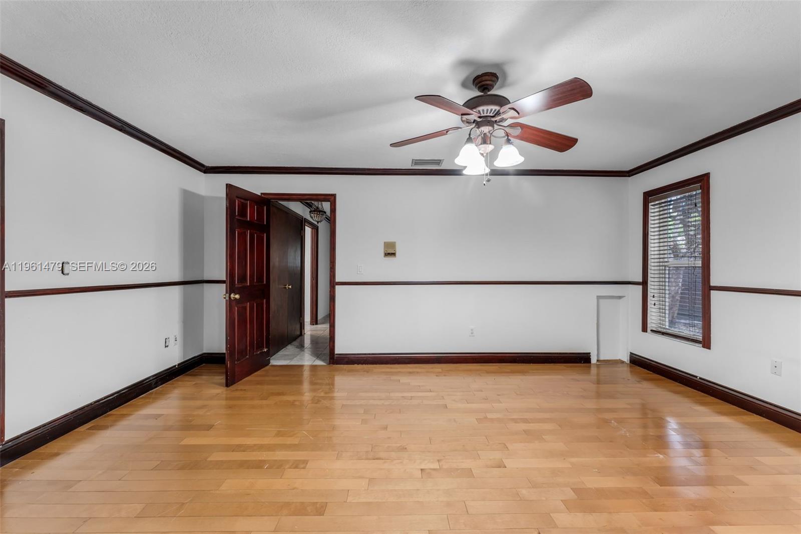 5961 SW 56th Ter South Miami, FL 33143