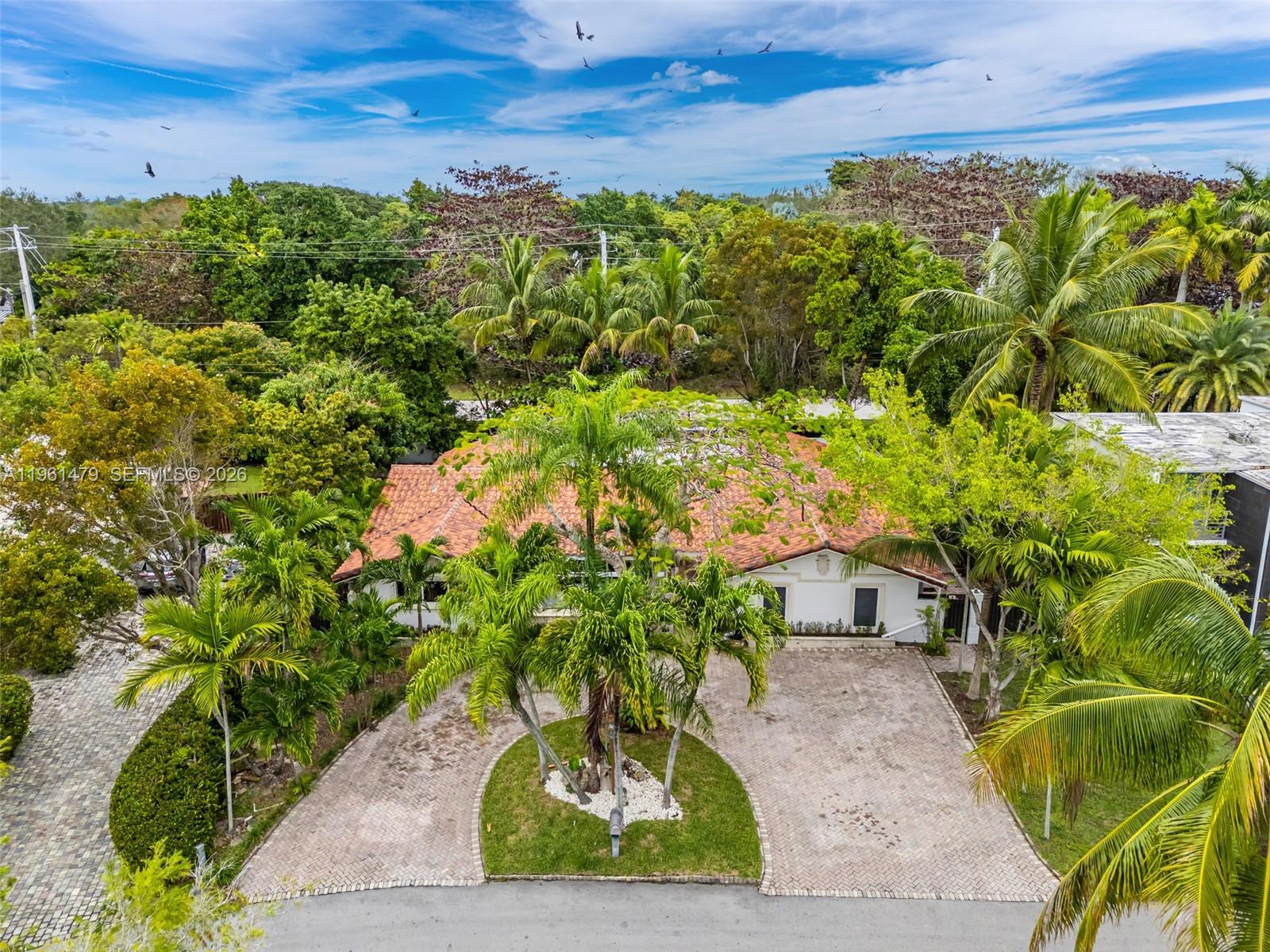 5961 SW 56th Ter South Miami, FL 33143