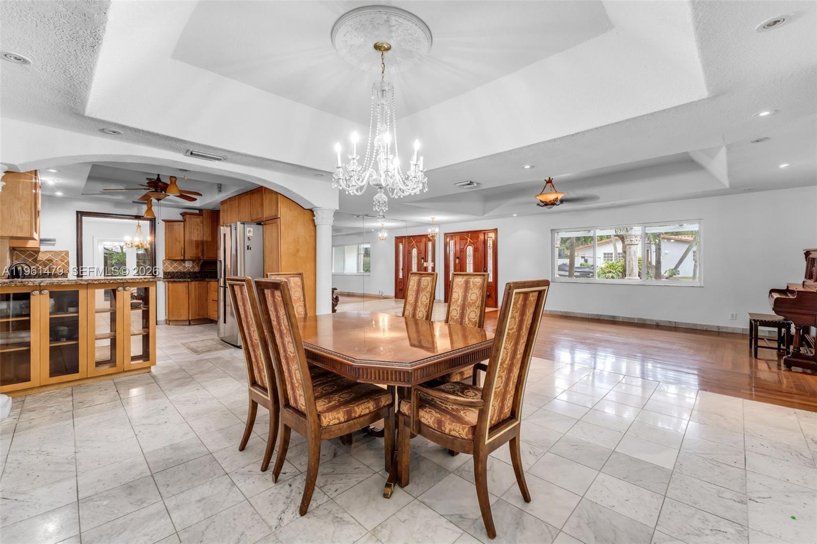 5961 SW 56th Ter South Miami, FL 33143