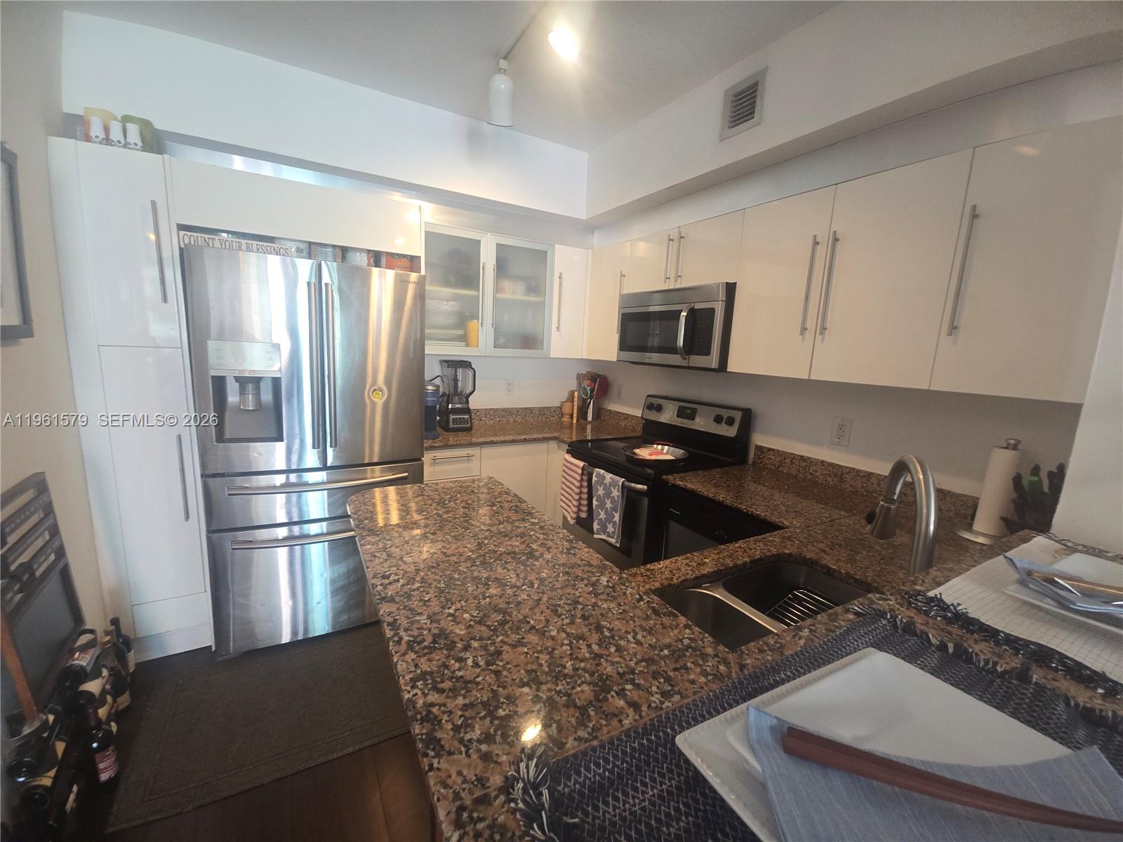 image One Miami East13