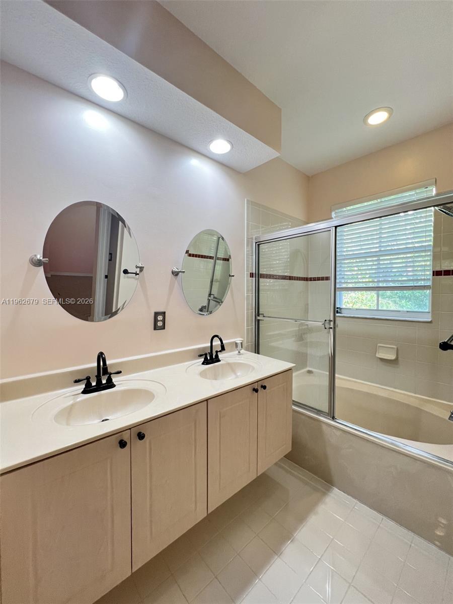 3124 Merrick Ter #1905 Margate, FL 33063